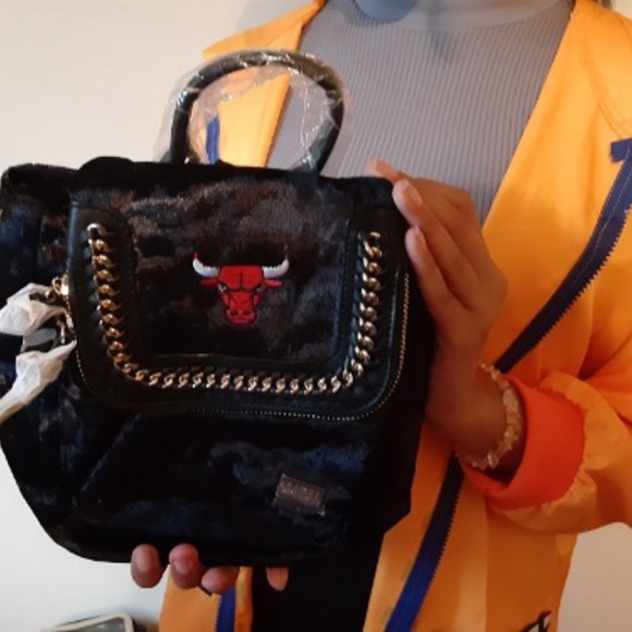 NBA Handbags - BULLS BAG (NWT)
